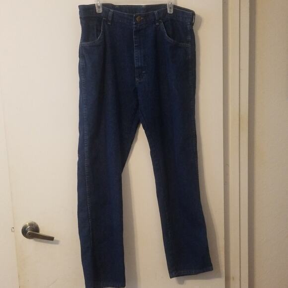 Wrangler blue Jean's.‎ 36*32 botton - Picture 1 of 4